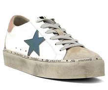 Load image into Gallery viewer, Reba Platform Sneakers
