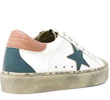 Load image into Gallery viewer, Reba Platform Sneakers
