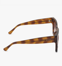 Load image into Gallery viewer, DIFF Dani Sunglasses

