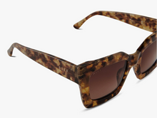Load image into Gallery viewer, DIFF Dani Polarized Sunglasses
