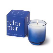 Load image into Gallery viewer, Paddywax Enneagram 1 Candle - Palo Santo + Suede
