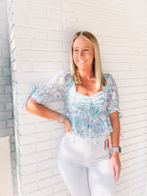 Load image into Gallery viewer, Forget Me Not Floral Puff Top

