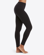 Load image into Gallery viewer, SPANX Look At Me Now Seamless Leggings
